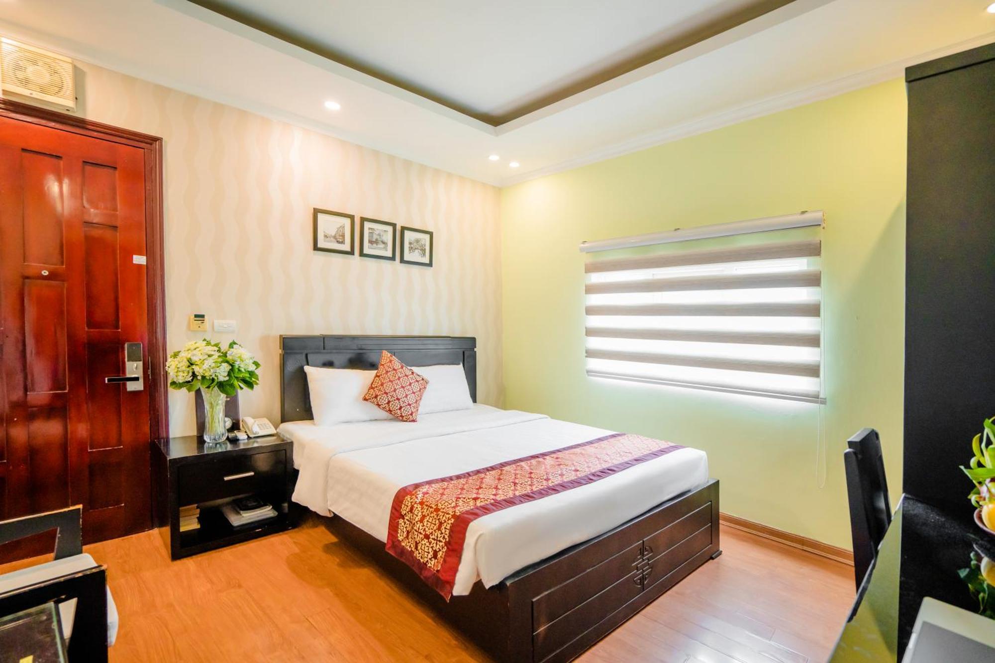 Ha Noi Lake View Hotel & Travel Hanói Exterior foto
